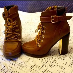 Torrid combat boots (brown)
